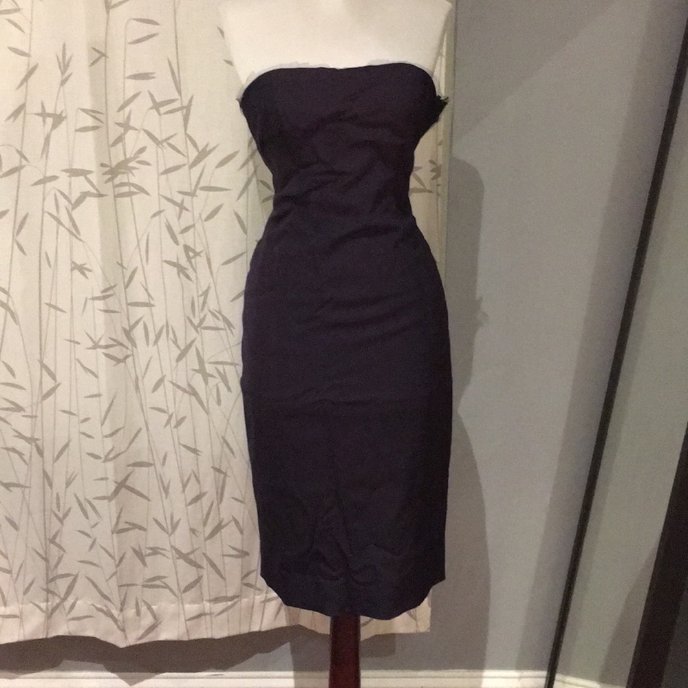 Gorgeous Lela Rose Low Back Silk Strapless Dress